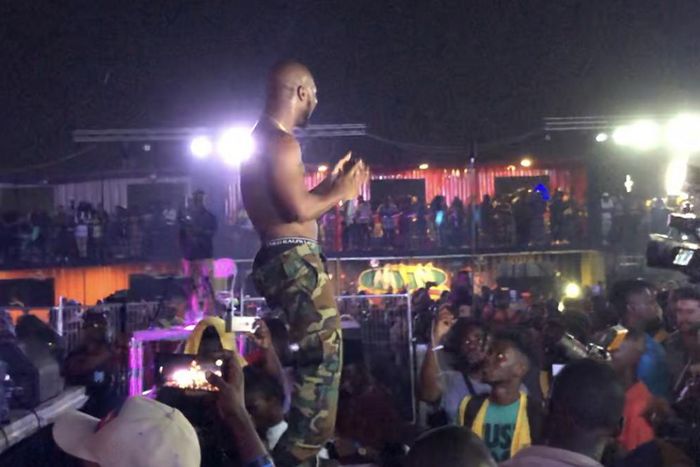 Detty Rave: King Promise goes shirtless for super fans