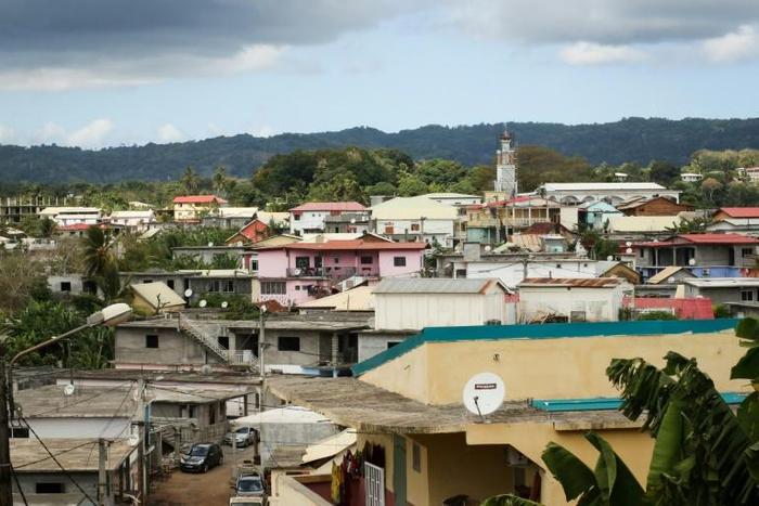 The Indian Ocean island of Mayotte has been placed on red alert for cyclone Belna