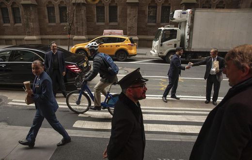 Where Bicyclists, Doormen and Tourists Battle for Turf