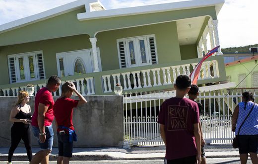 Earthquake Strikes Puerto Rico, Toppling a Well-Known Natural Wonder
