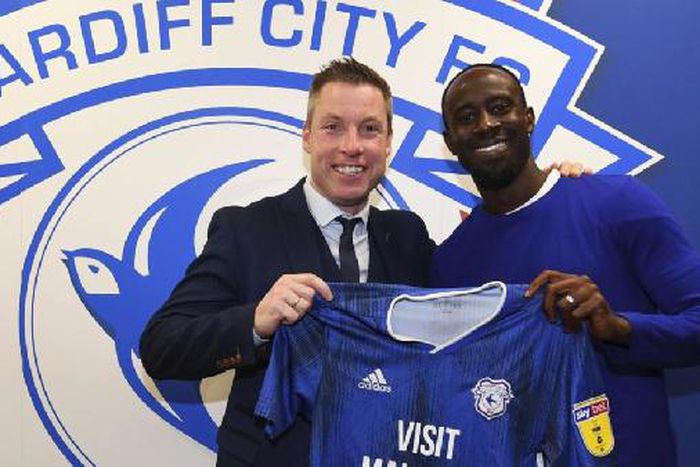 Ghana forward Albert Adomah seals Cardiff City move