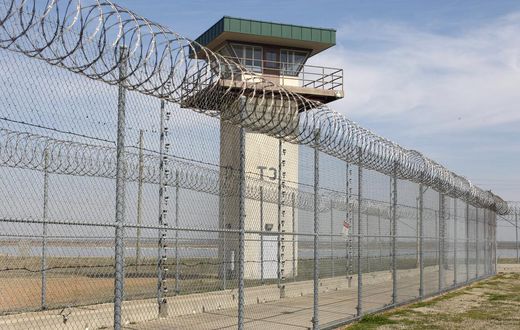'A Bloodbath': 5 Dead as Gang Violence Rocks Mississippi Prisons