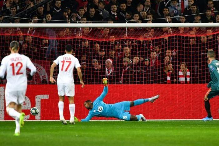 Fast show: Ajax's Moroccan midfielder Hakim Ziyech scored after 94 seconds