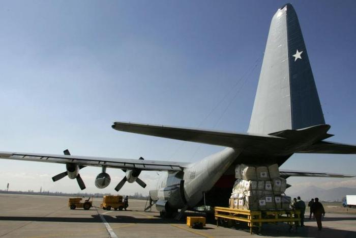 A Chilean Hercules C-130 military transport plane, the same model that has disappeared with 38 people on board