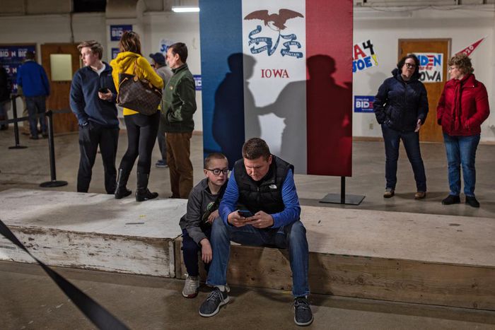 Already Labyrinthine Path to an Iowa Caucus Winner Gets a Few More Twists