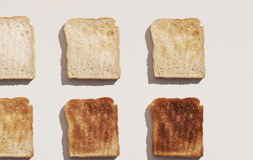 How To Defrost Bread So It Actually Tastes Good
