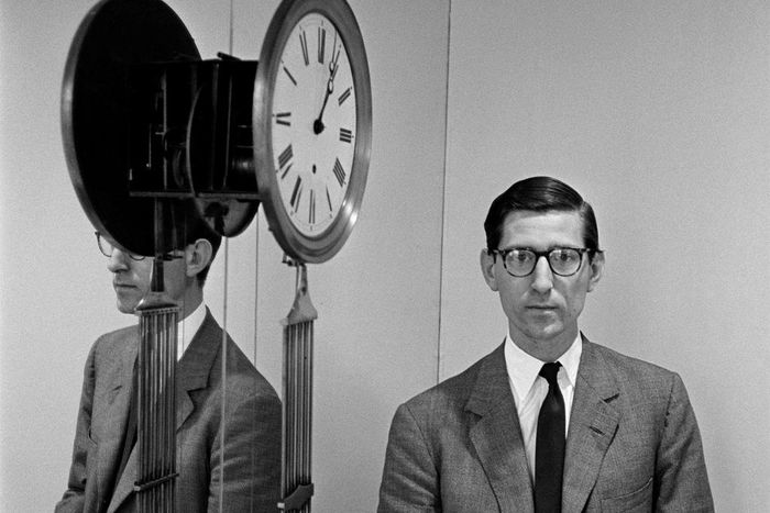 Peregrine Pollen, Who Livened Up Auctions, Dies at 89