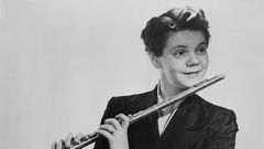 Doriot Anthony Dwyer, Flutist and Orchestral Pathbreaker, Dies at 98