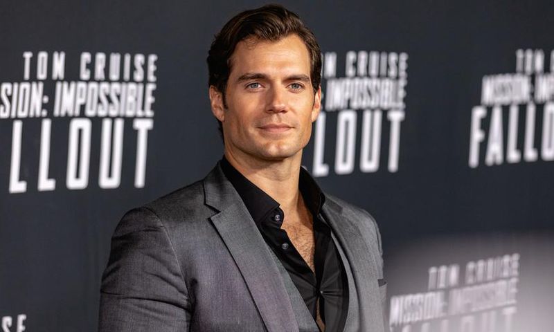 Henry Cavill Reveals Struggle With Body Image
