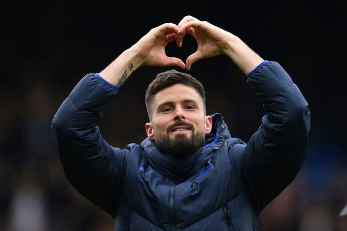 Chelsea forward Olivier Giroud celebrates his side's 2-1 victory against Tottenham in the Premier League
