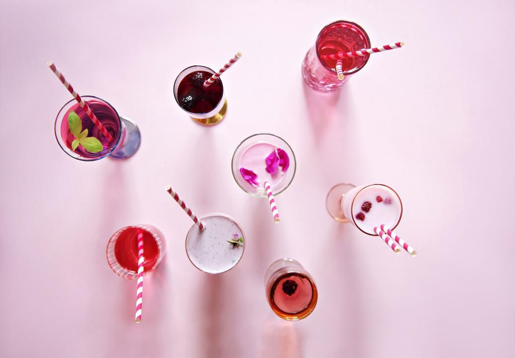 Pink & red juices & smoothies