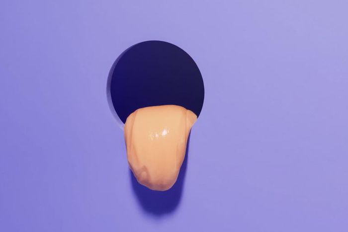 Dr. Pimple Popper Squeezes 'Cheeky Cyst'