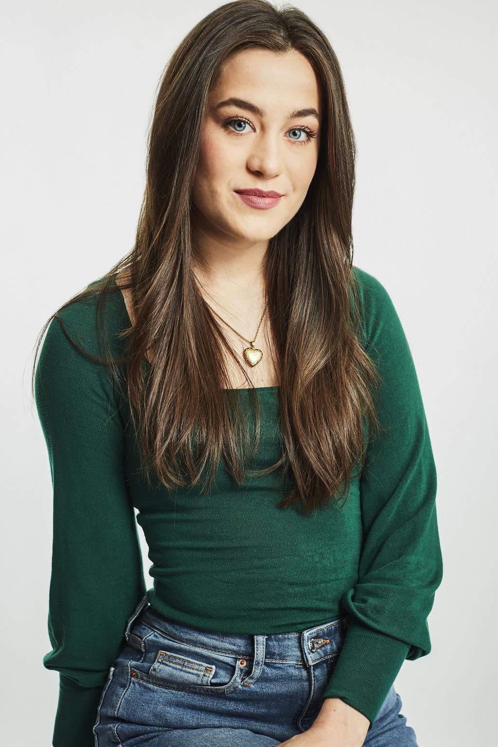 Meet 'The Bachelor Presents: Listen To Your Heart' Cast Of Singing Singles