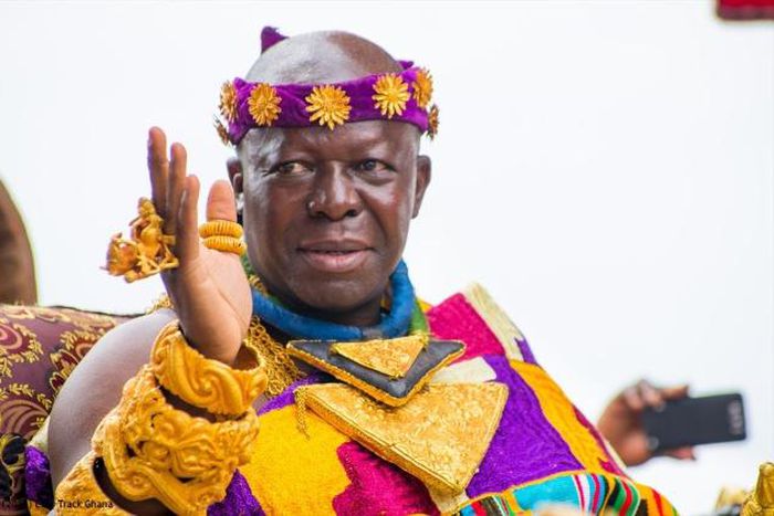 Focus on your books rather than telenovelas – Otumfuo tells students