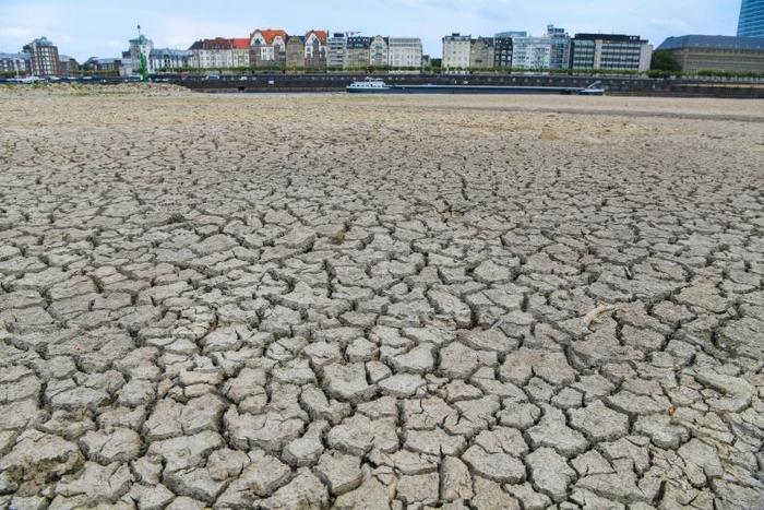 Each of the last four decades has been hotter than the last