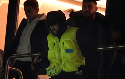 Neymar watched PSG's win  last weekend over Lyon from the stands