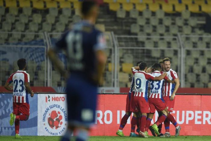 ATK celebrate in front of empty stands