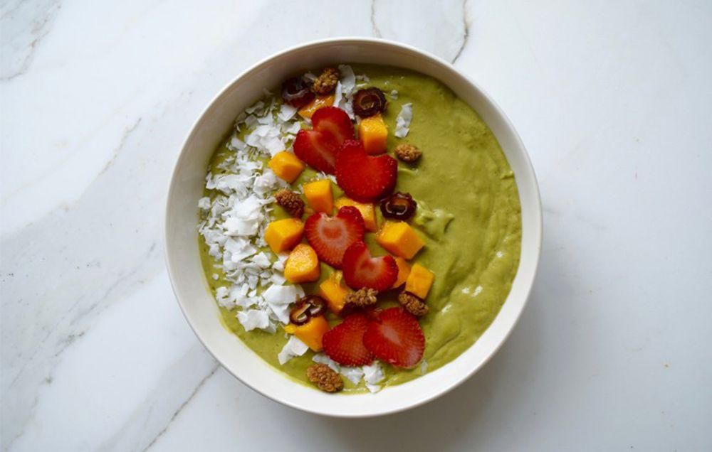 Mango matcha weight loss shake