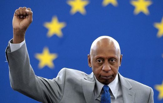 Cuban dissident Guillermo Farinas, pictured receiviung the Sakharov Prize for Human Rights in 2013, is a leading voice in the opposition to Cuba's communist government