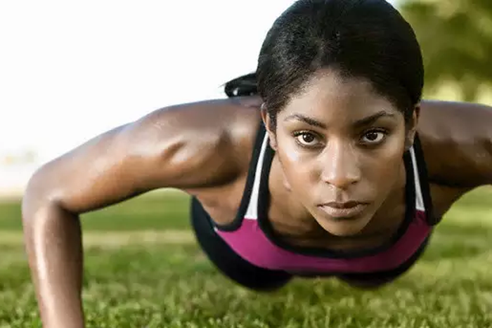 8 simple habits to help control your weight during lockdown