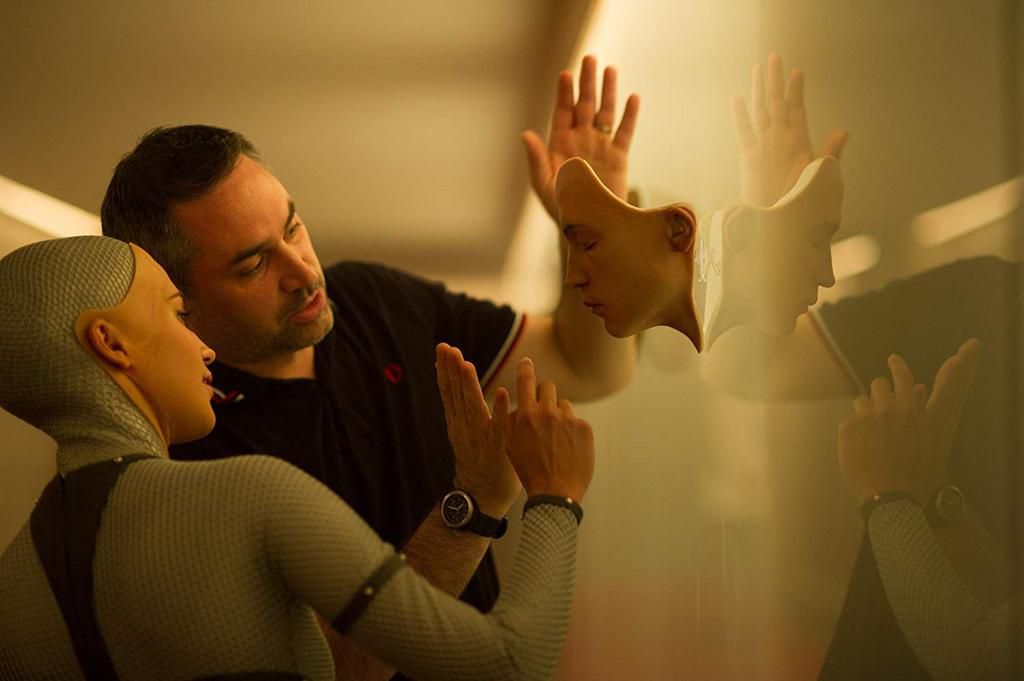 Garland with Ex Machina star Alicia Vikander