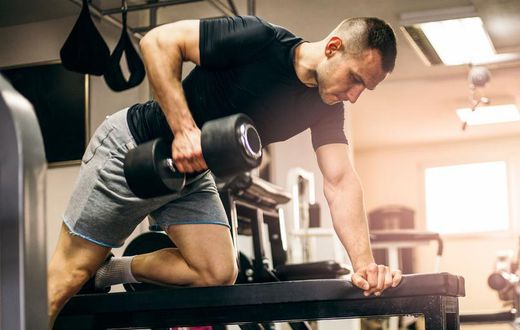 This Full-Body Dumbbell Workout Takes 20 MInutes