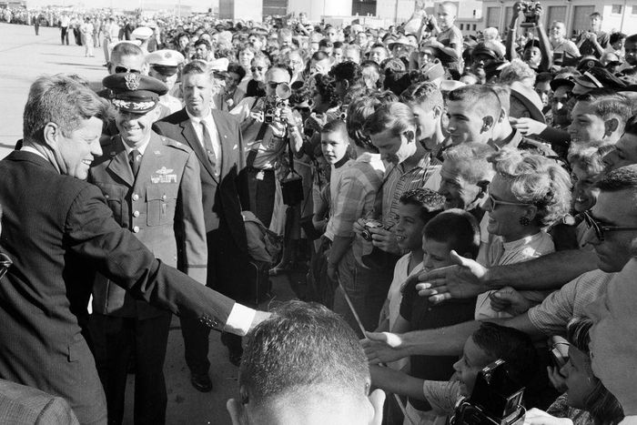 Winston Lawson, 91, Secret Service Agent With Kennedy in Dallas, Dies