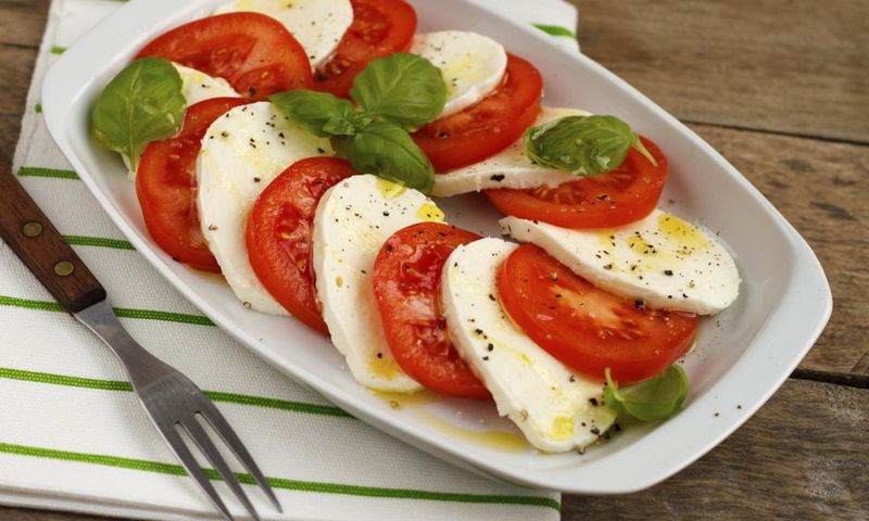 Tomato and mozzarella salad