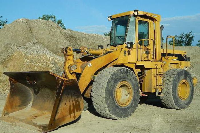 wheel loading machine