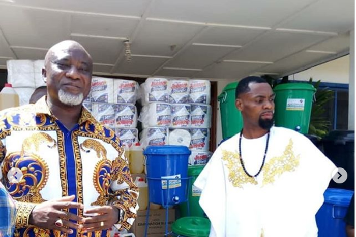 Rev Obofuor donation