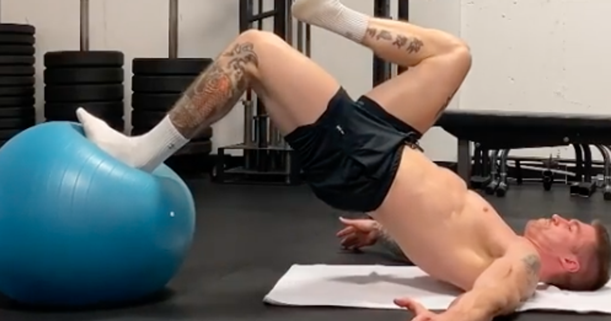3 Exercises to Strengthen Your Hamstrings While Sparing Your Back ...