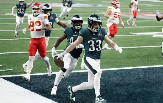 Super Bowl: Philadelphia Eagles beat Kansas City Chiefs as Trump makes history
