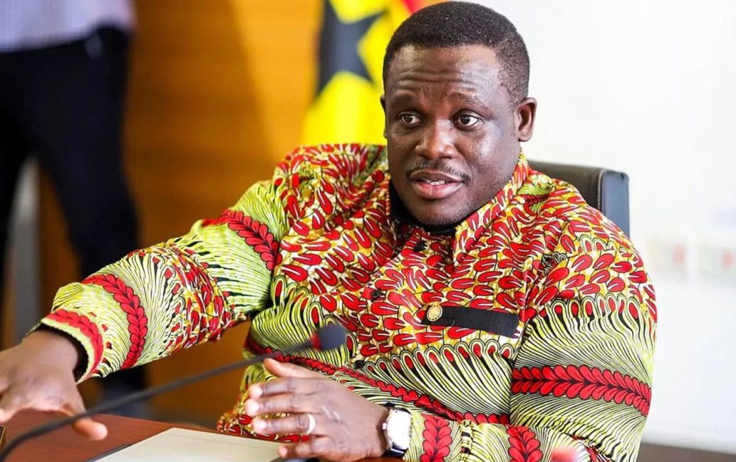 Check your settings – Sam George responds to alleged data bundle 'theft'