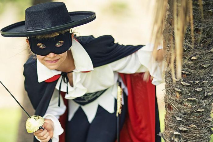 Watch Dr. P Clear Away A Mask Of Blackheads