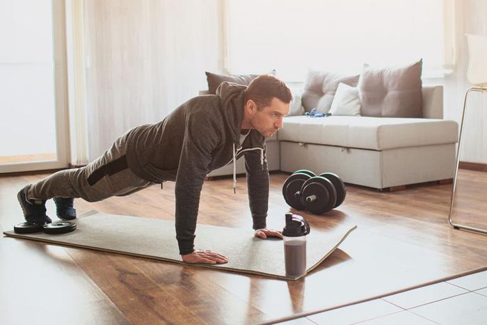 Two Top Trainers Share a Killer Home Core Workout