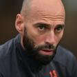 Chelsea goalkeeper Willy Caballero has signed a contract extension