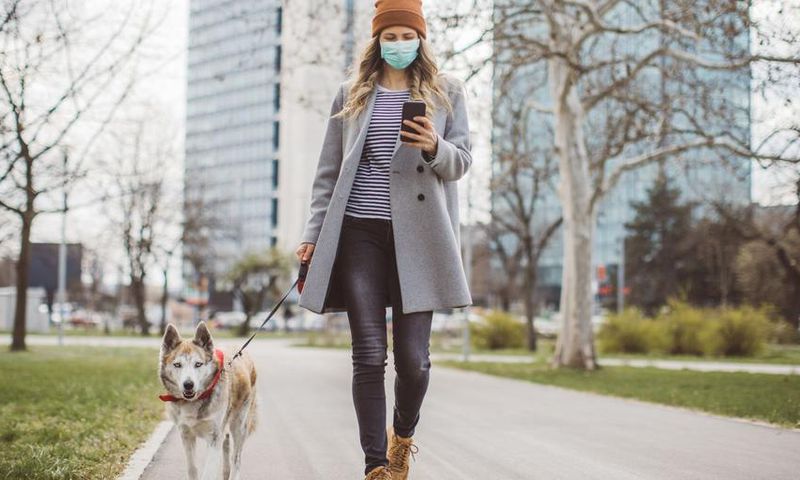 Is It Safe To Go On A Walk During Coronavirus?