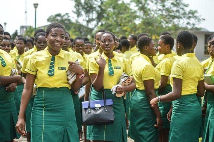 PTA Council pushes for students to use phones when schools reopen