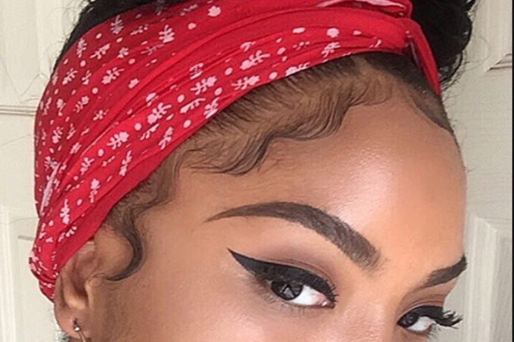 Ladies: Here’s how to lay your edges (baby hair)