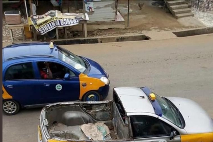 Taxi turned pickup truck causes a stir on social media