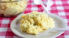 Dr. Pimple Popper Drains a 'Potato Salad' Cyst