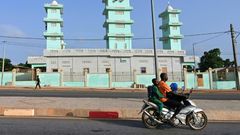 Ferkessedougou sits at a major crossroad with direct routes to border crossings into Mali and Burkina Faso