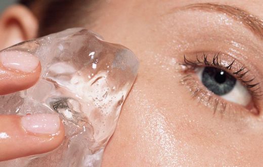 11 Reasons Why Your Face Looks So Swollen