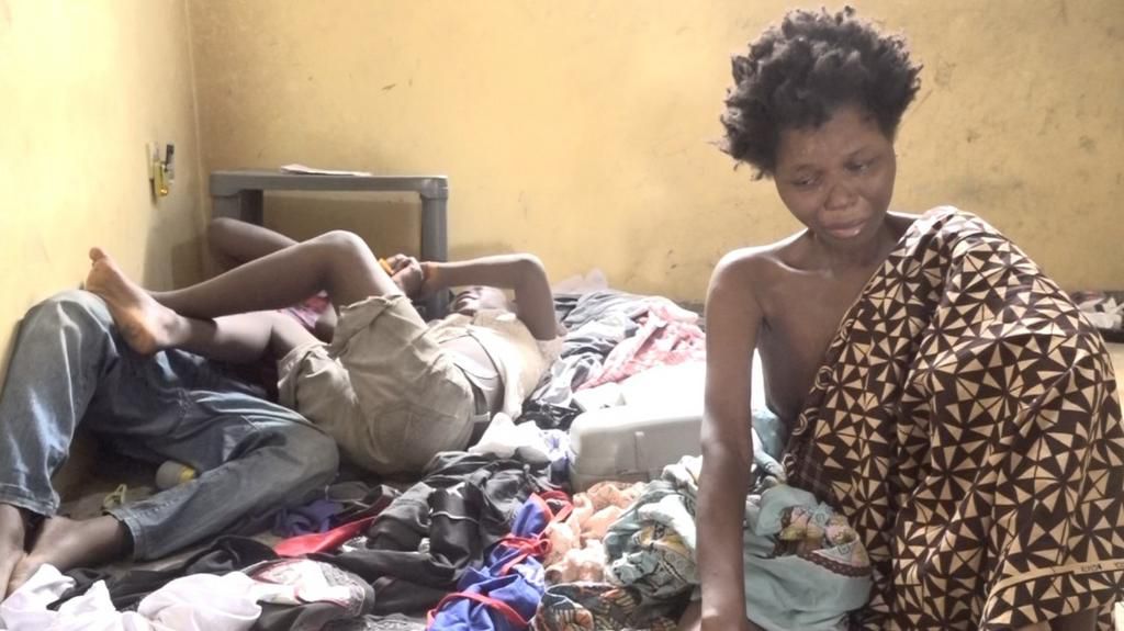 Woman with breast cancer faces eviction by landlord over stench