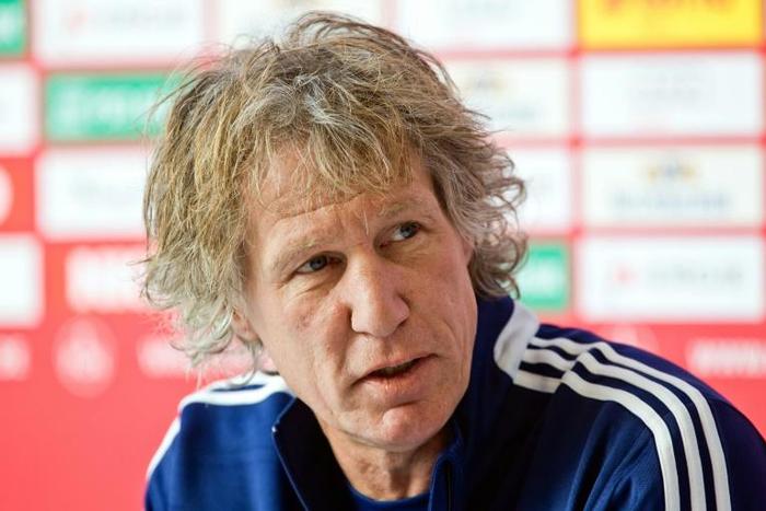 Dutchman Gertjan Verbeek quits as Adelaide United coach after less than a year in charge, citing uncertainty over the Australian A-League's future due to the coronavirus pandemic..