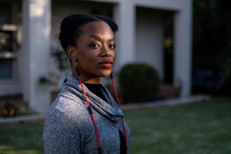 Tendaiishe Chitima, who plays a single mother whose  son and grand-mother sign her up for a reality cooking contest - says getting onto Netflix was a "miracle"