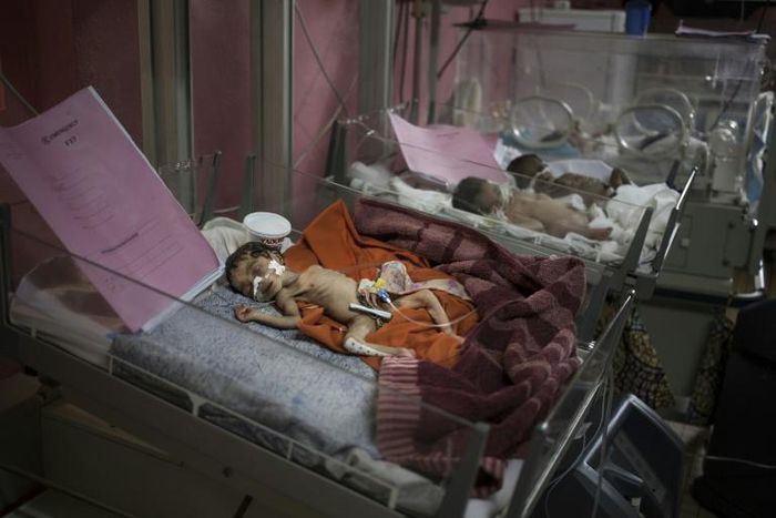 In Central Africa, one in 24 children dies during its first month of life, the second worst neonatal death rate in the world