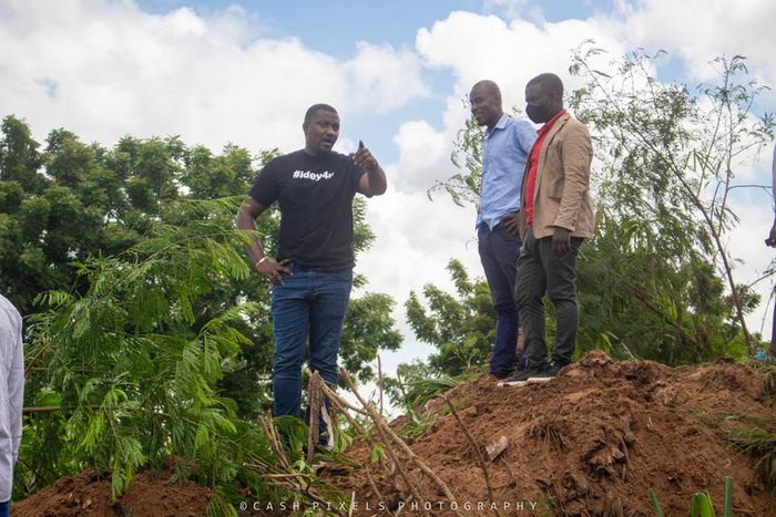 John Dumelo dredges gutter