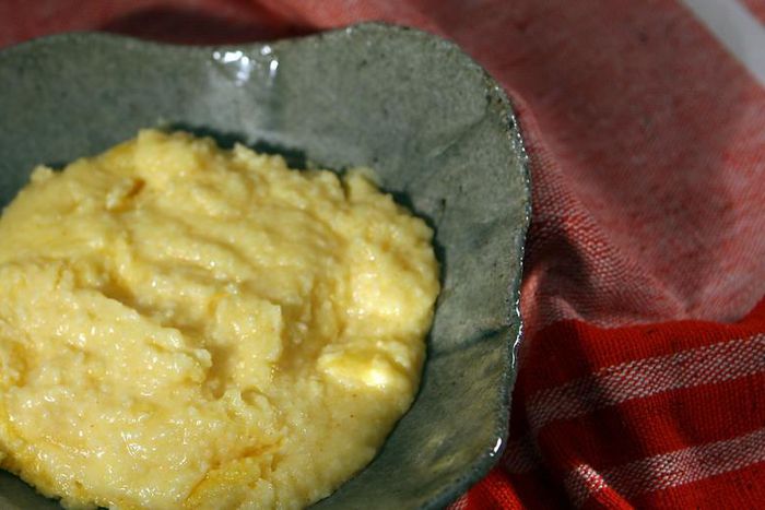 Dr. Pimple Popper Squeezes a 'Grits-Filled' Cyst