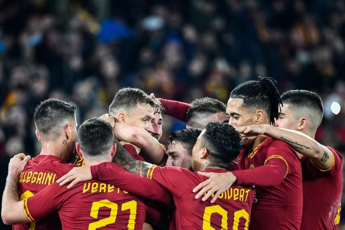 AS Roma players will wear a 'Black Lives Matter' patch on their shirts